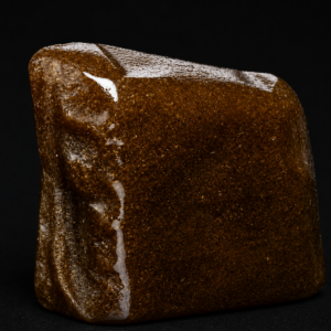Photo de la résine Ice O Lator CBD à la texture fondante et à l’aspect premium