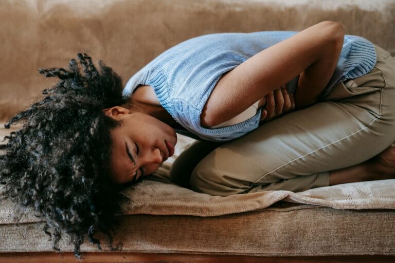 CBD pour soulager les douleurs menstruelles naturellement