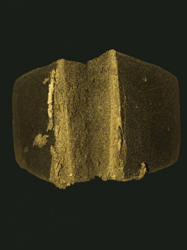 résine cbd ketama hash texture traditionnelle gros plan premium